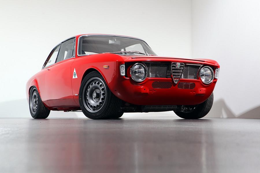 9 Newest Alfa Romeo Cars and Latest Custom Models with True Italian Sportiness