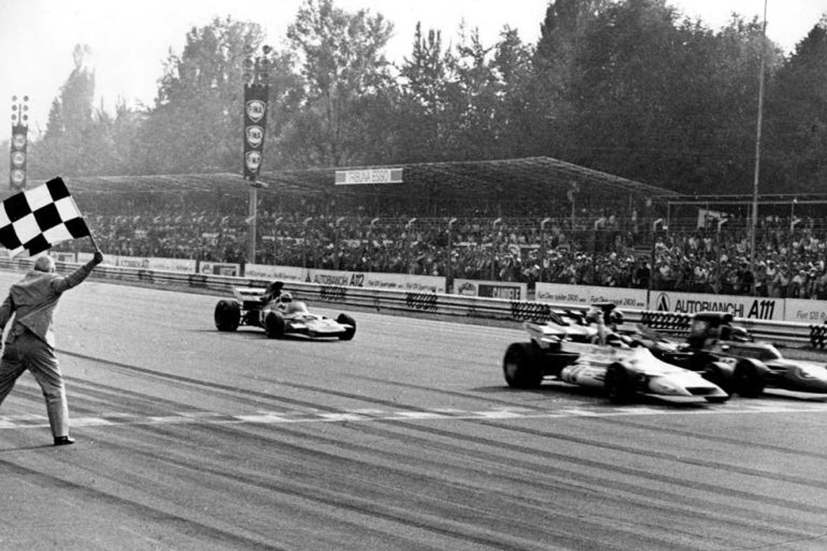 Is this the Best F1 race of all time?